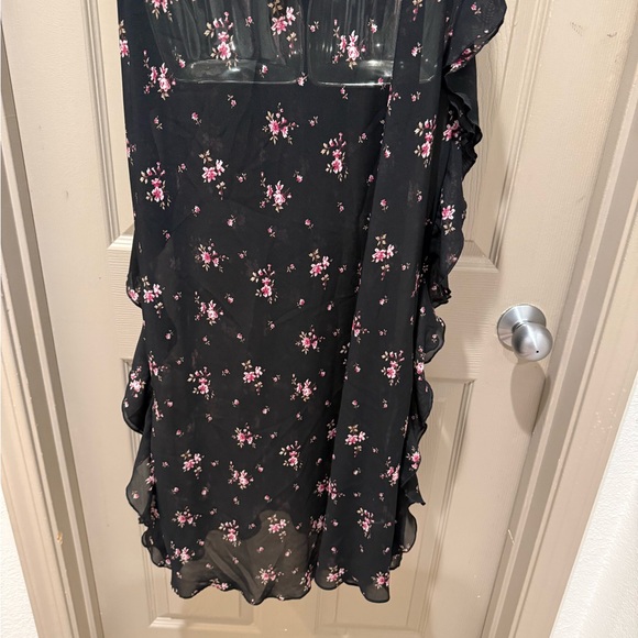 Victoria's Secret Black Floral Backless Dress - Picture 4 of 7